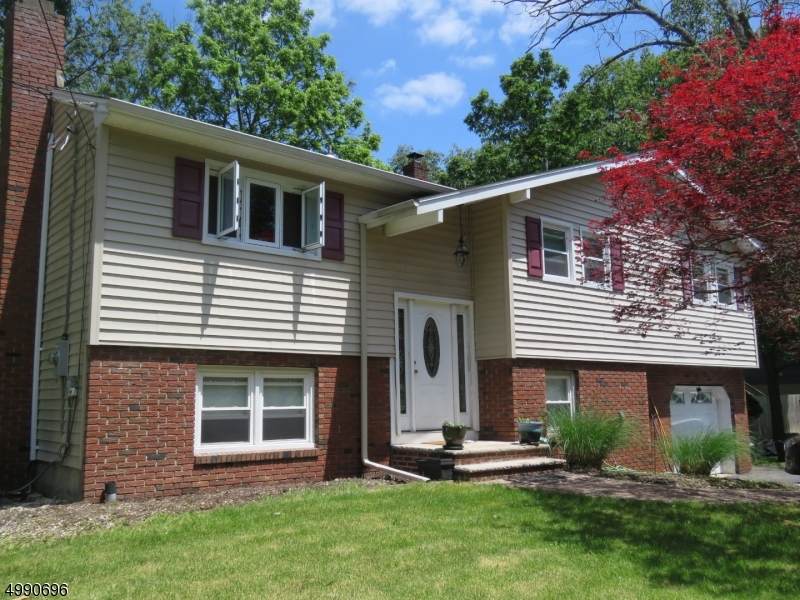 5 Canfield St - Photo 1
