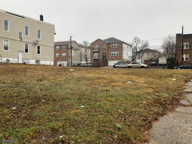 3 Ferdinand St - Photo 1
