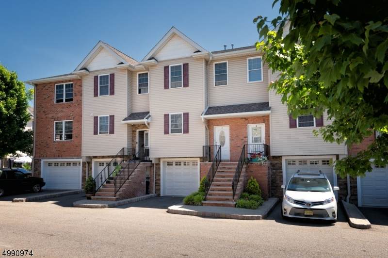 7 Doris Ln - Photo 1