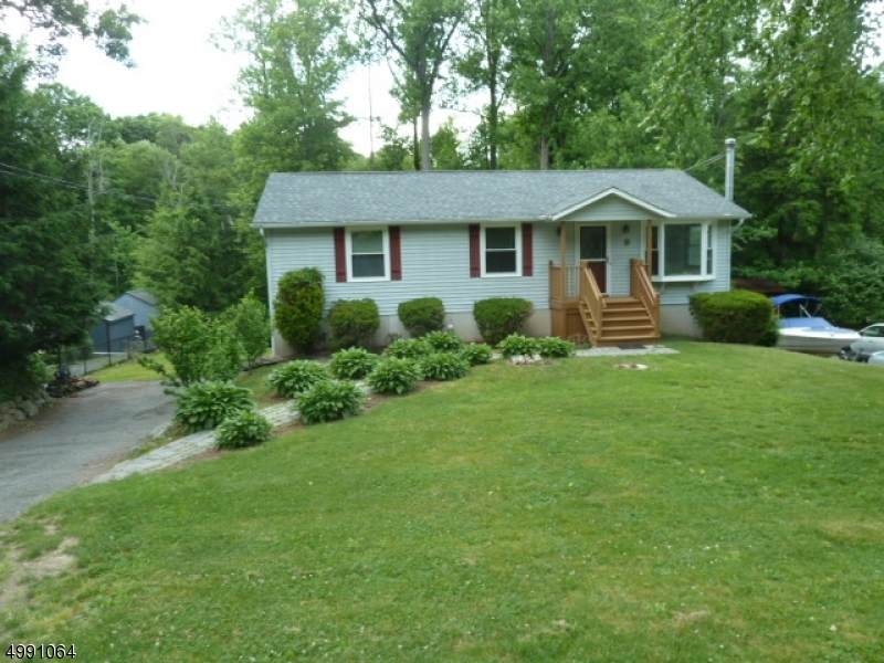8 Risley Rd - Photo 1
