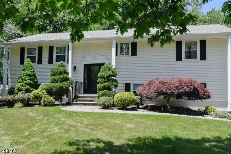 21 Greenwood Rd - Photo 1