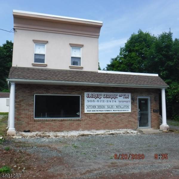 608 S Main St - Photo 1