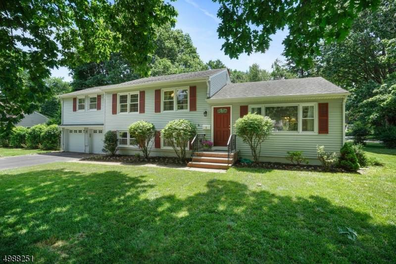 2 Knapp Ave - Photo 1