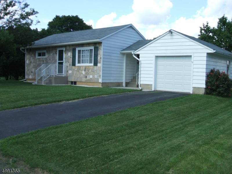 145 S 8Th St - Photo 1