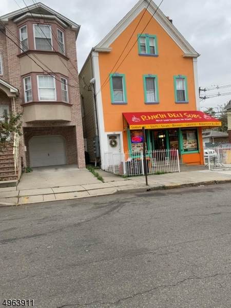 48 Rankin St - Photo 1