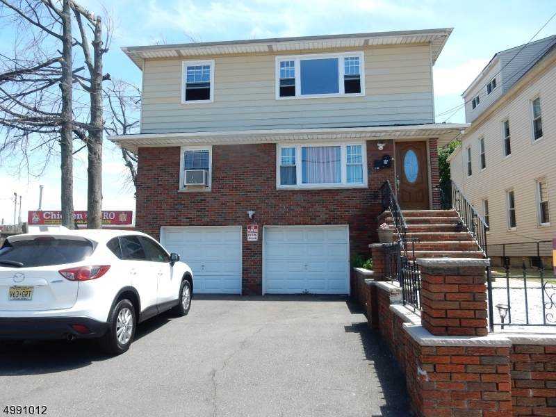 629 Meadow St - Photo 1