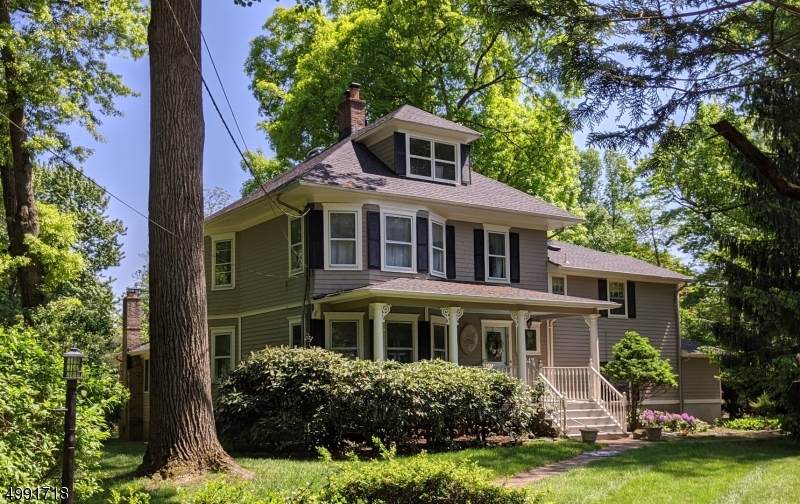 342 Cedar Hill Ave - Photo 1