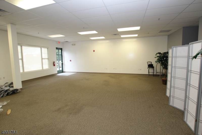 509 Main St - Photo 1