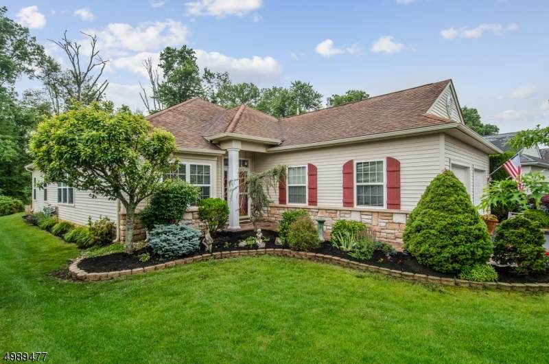 50 Renaissance Blvd - Photo 1