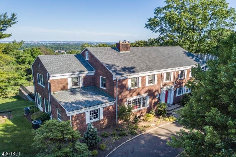 70 Rock Spring Rd - Photo 1