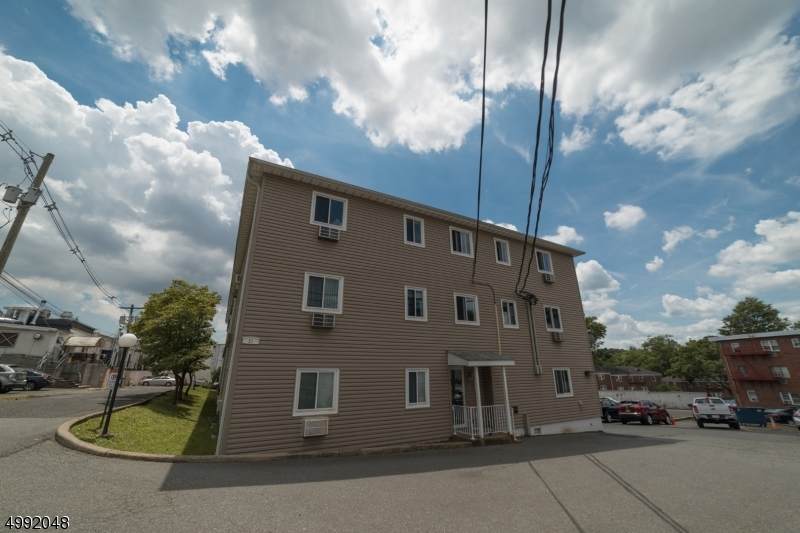 21 Barnett Ln U-B8 - Photo 1