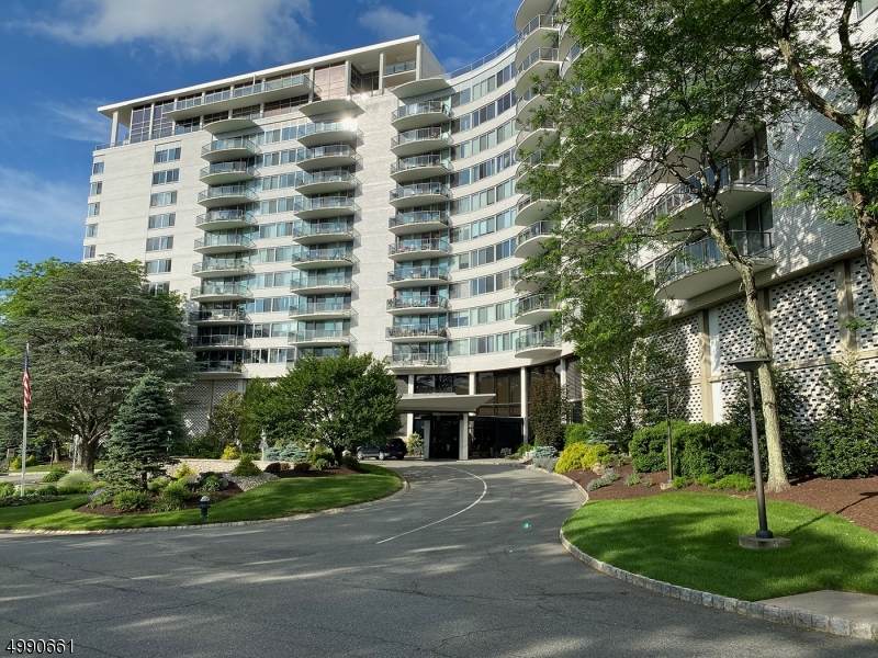 1 Claridge Dr 217 - Photo 1