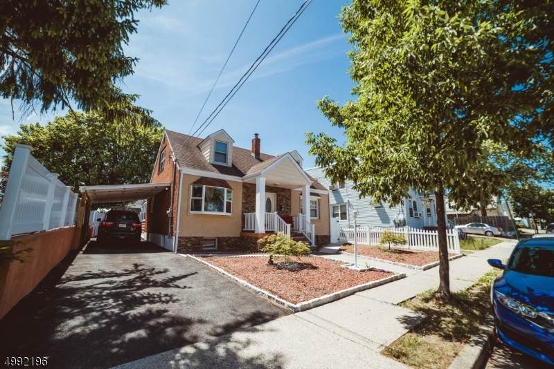 44 Raritan Ave - Photo 1