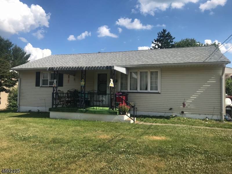 886 Sampson Ave - Photo 1