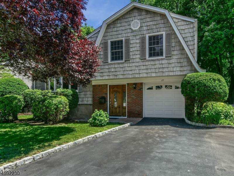 49 Omaha St - Photo 1