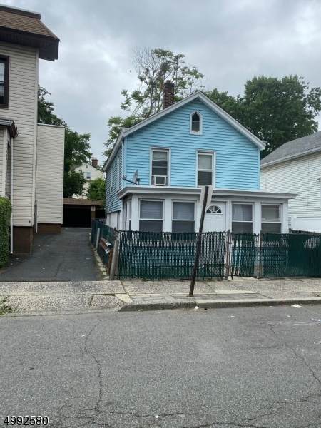 65 Cambridge St - Photo 1