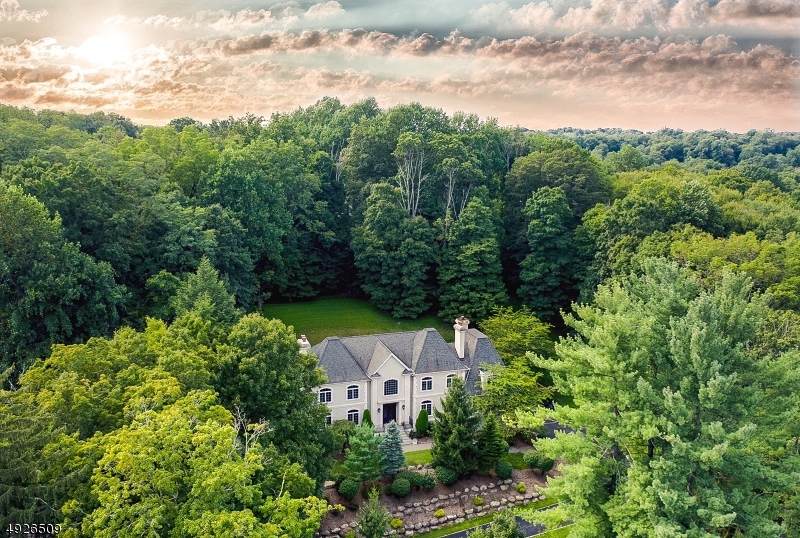 233 W Saddle River Rd - Photo 1