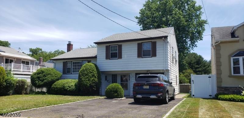 761 Liberty Ave - Photo 1
