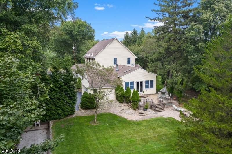 624 Franklin Lake Rd - Photo 1
