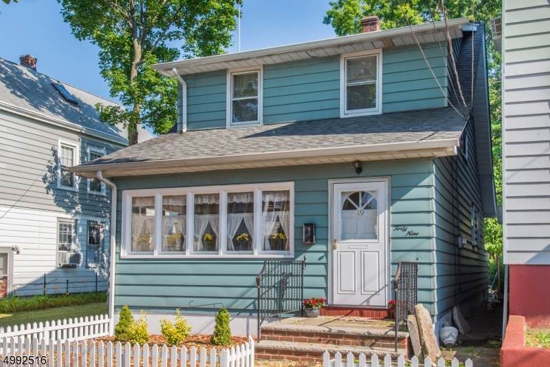49 Bergen Ave - Photo 1