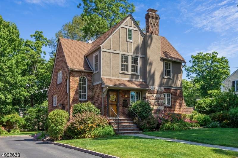 5 Evergreen Rd - Photo 1