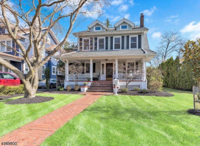 300 N Euclid Ave - Photo 1
