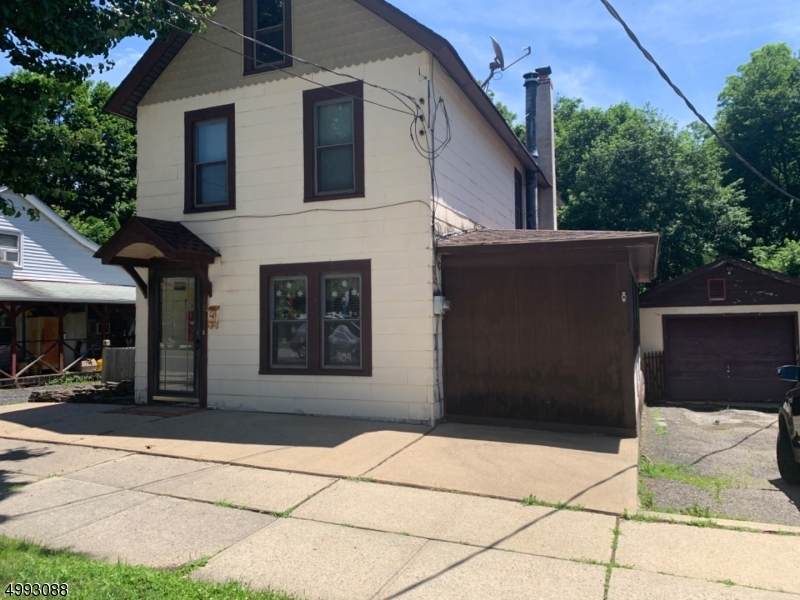 106 Main St - Photo 1
