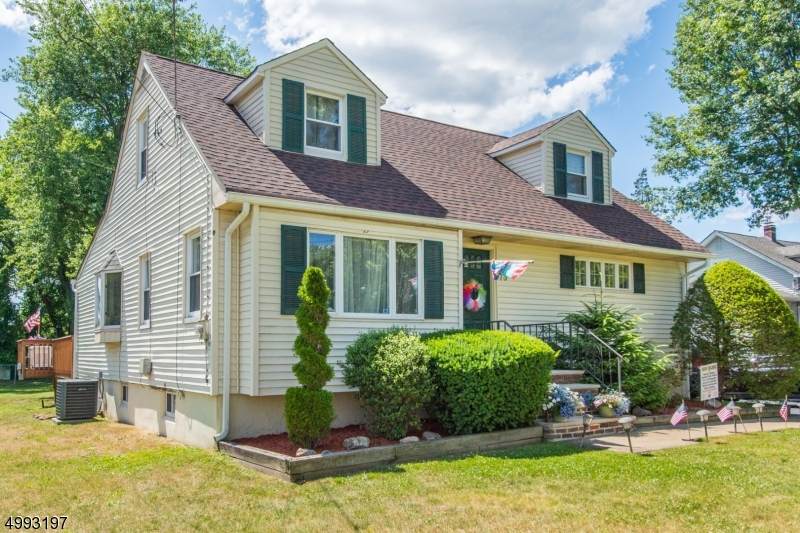 73 Clinton Rd - Photo 1