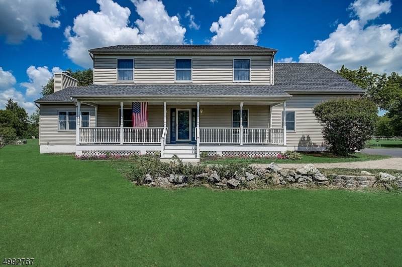 16 Quarry Rd - Photo 1