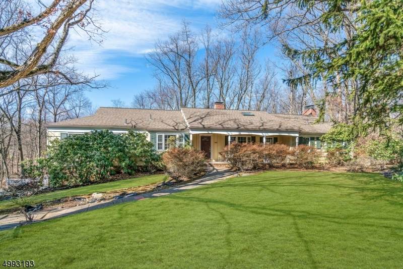 888 Briarwoods Rd - Photo 1