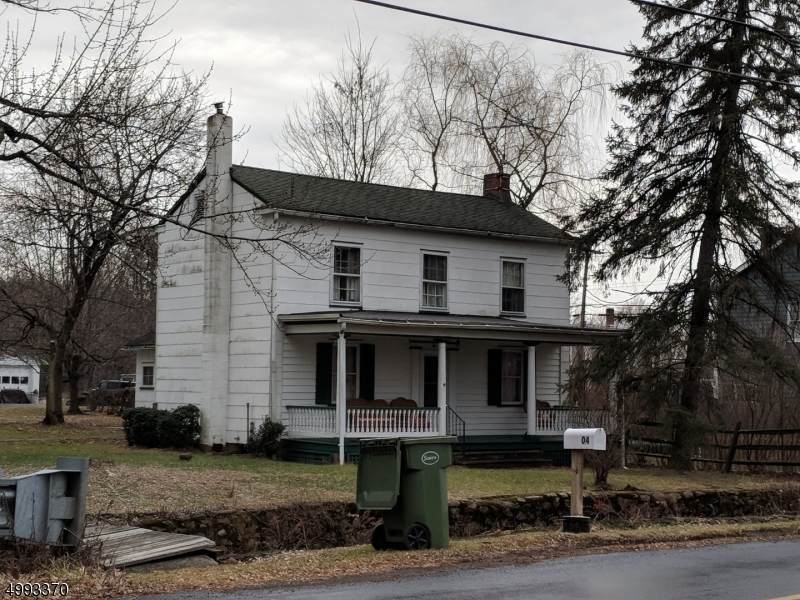 4 Sweet Hollow Rd - Photo 1