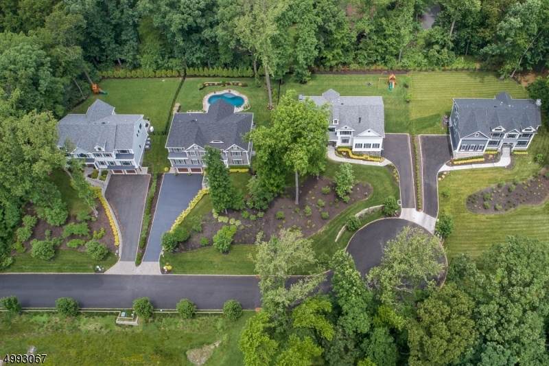 91 Long View Ave - Photo 1