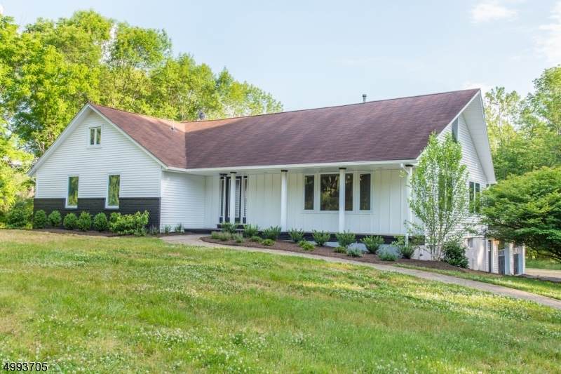 17 Tempe Wick Rd - Photo 1