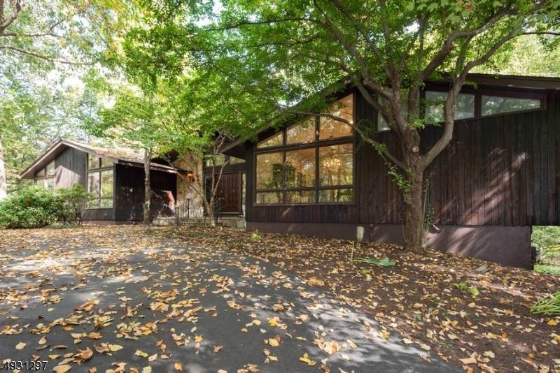 3 Crest Ln - Photo 1