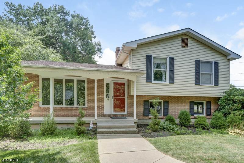19 Rachael Ave - Photo 1