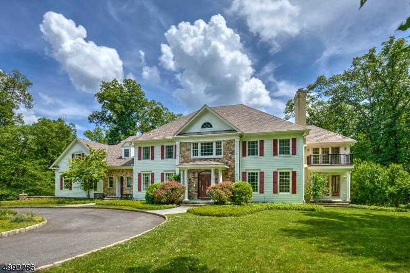 32 Old Orchard Rd - Photo 1