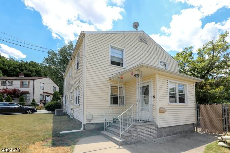 6 Halstead Pl - Photo 1