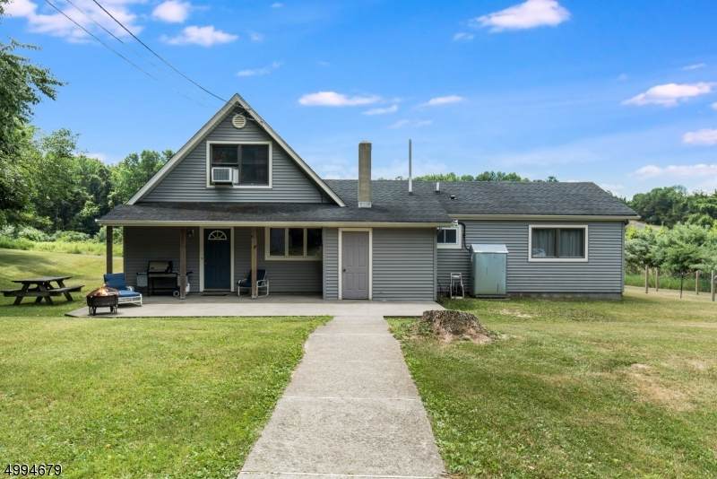 51 Mc Cloud Ln - Photo 1