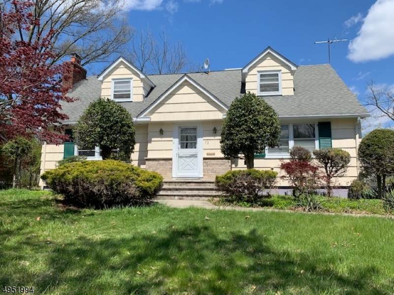 72 Myrtle Ave - Photo 1