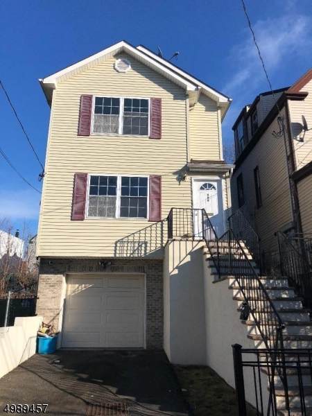 688 S 18Th St - Photo 1