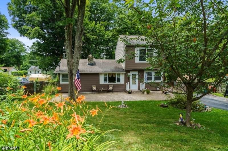 204 Annisquam Rd - Photo 1