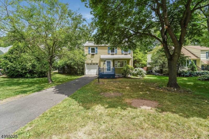 712 Gallows Hill Rd - Photo 1