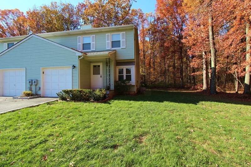 536 Elsie Ave - Photo 1
