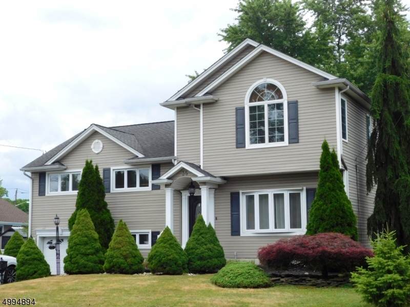 35 Montclair Ave - Photo 1
