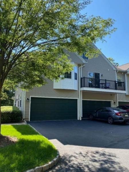 13 Oak Knoll Ln - Photo 1