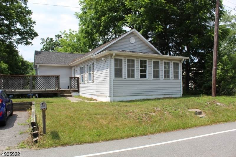 707 Willow Grove St - Photo 1