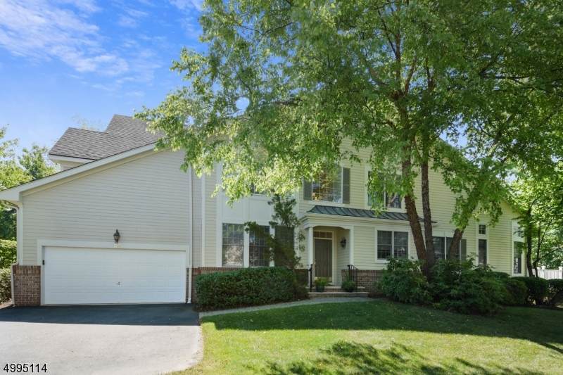 22 Schindler Way - Photo 1