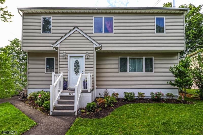 51 Park Dr - Photo 1