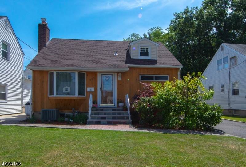 2638 Burns Pl - Photo 1