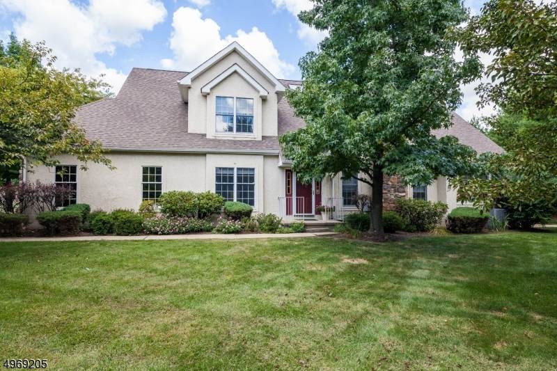48 Georgetown Ct - Photo 1